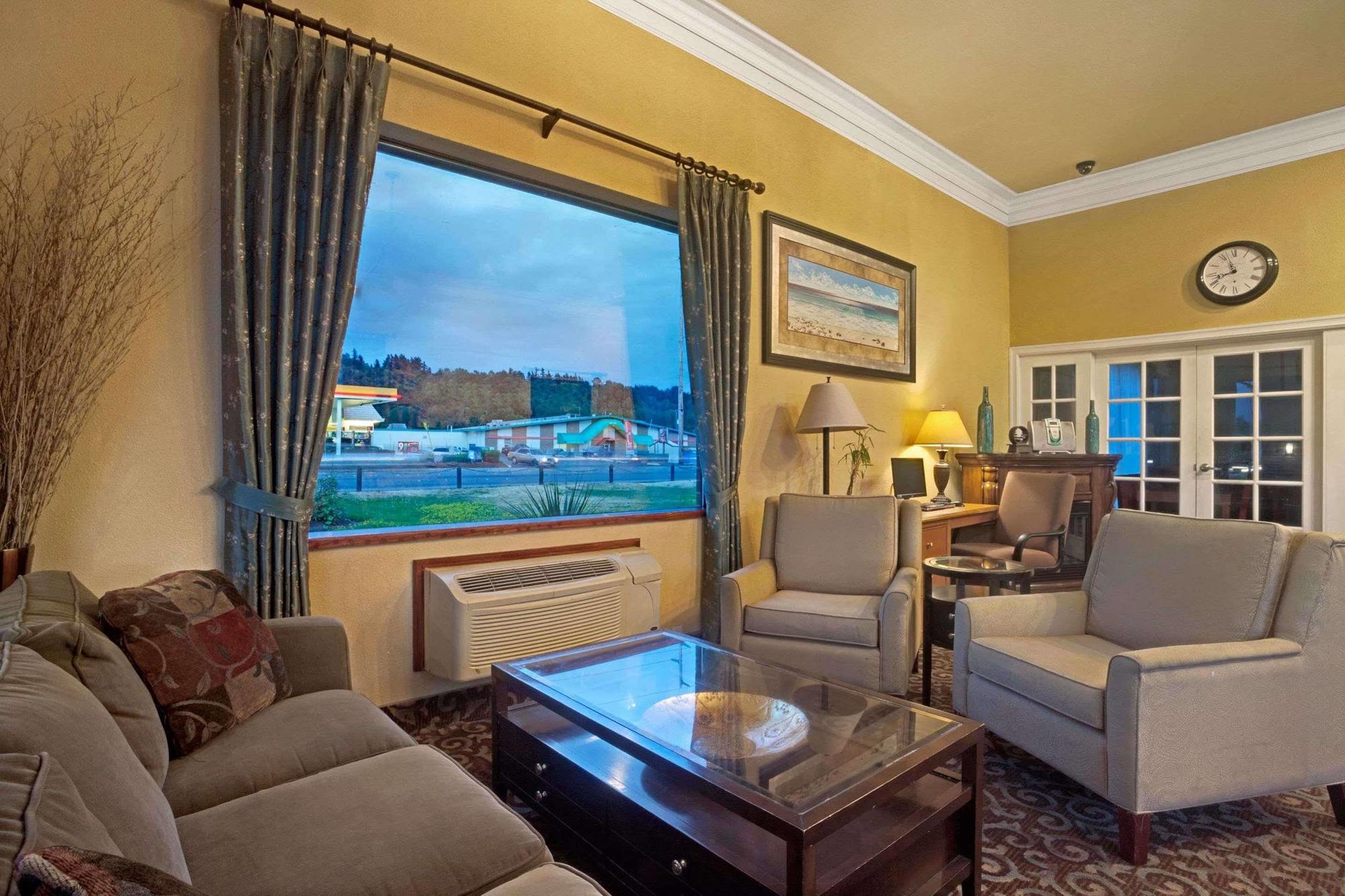 Econo Lodge Kent Esterno foto
