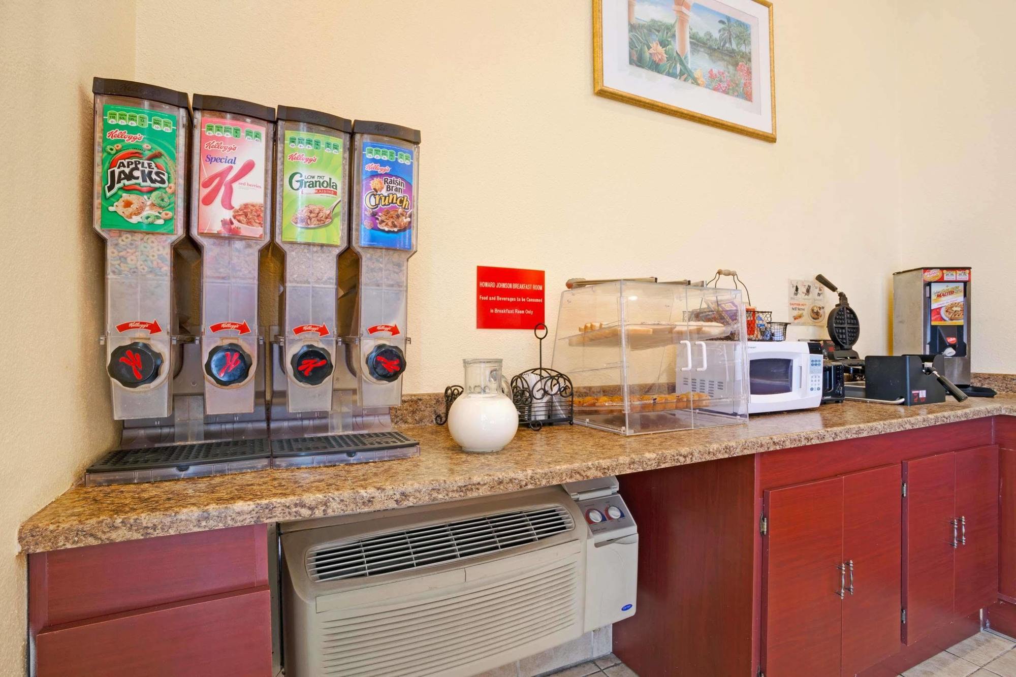 Econo Lodge Kent Esterno foto