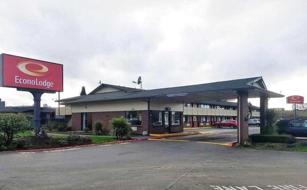 Econo Lodge Kent Esterno foto